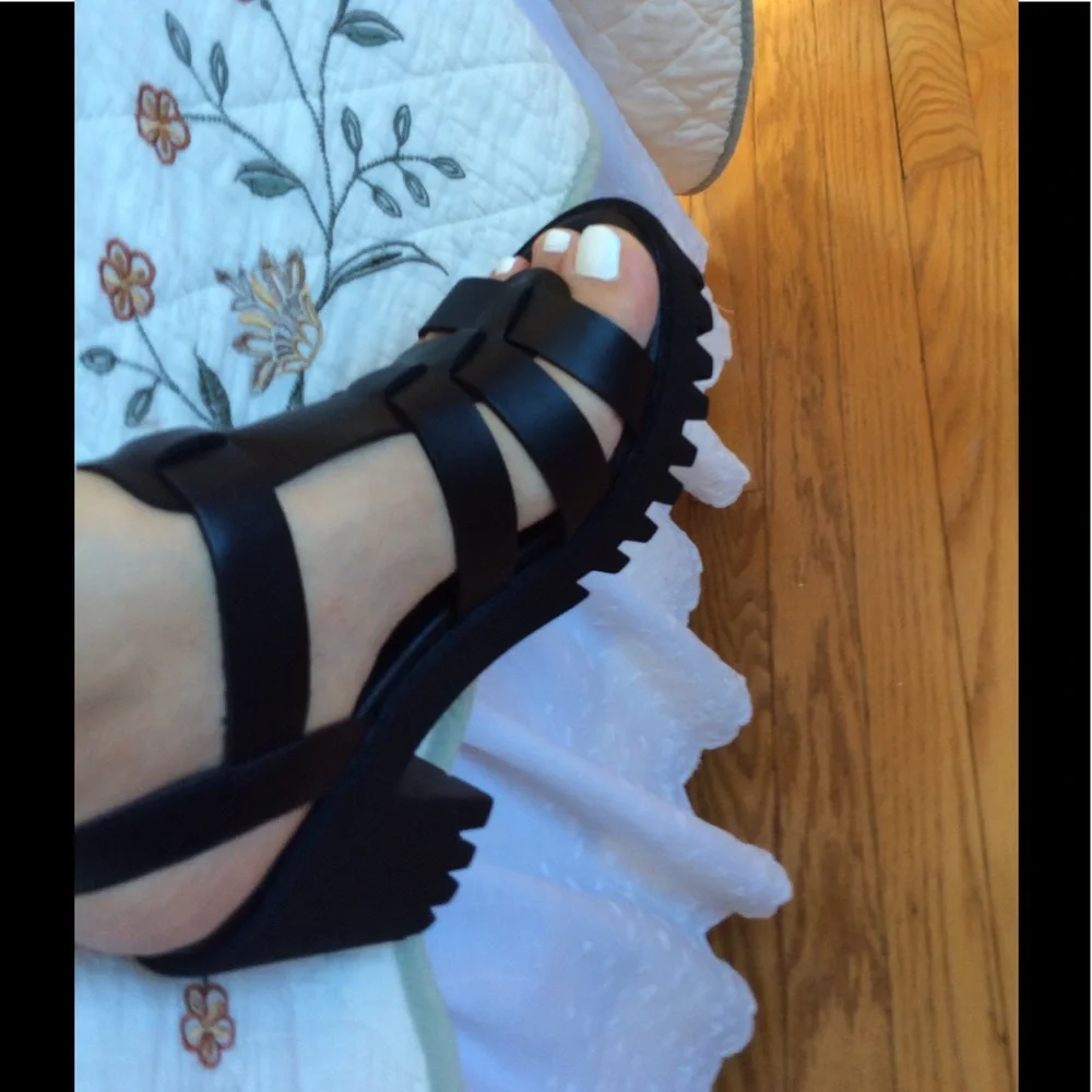 Madden Girl Sandals